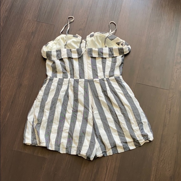 *SOLD* Pink Lily Btq Long Awaited Love Striped Romper - Picture 6 of 11